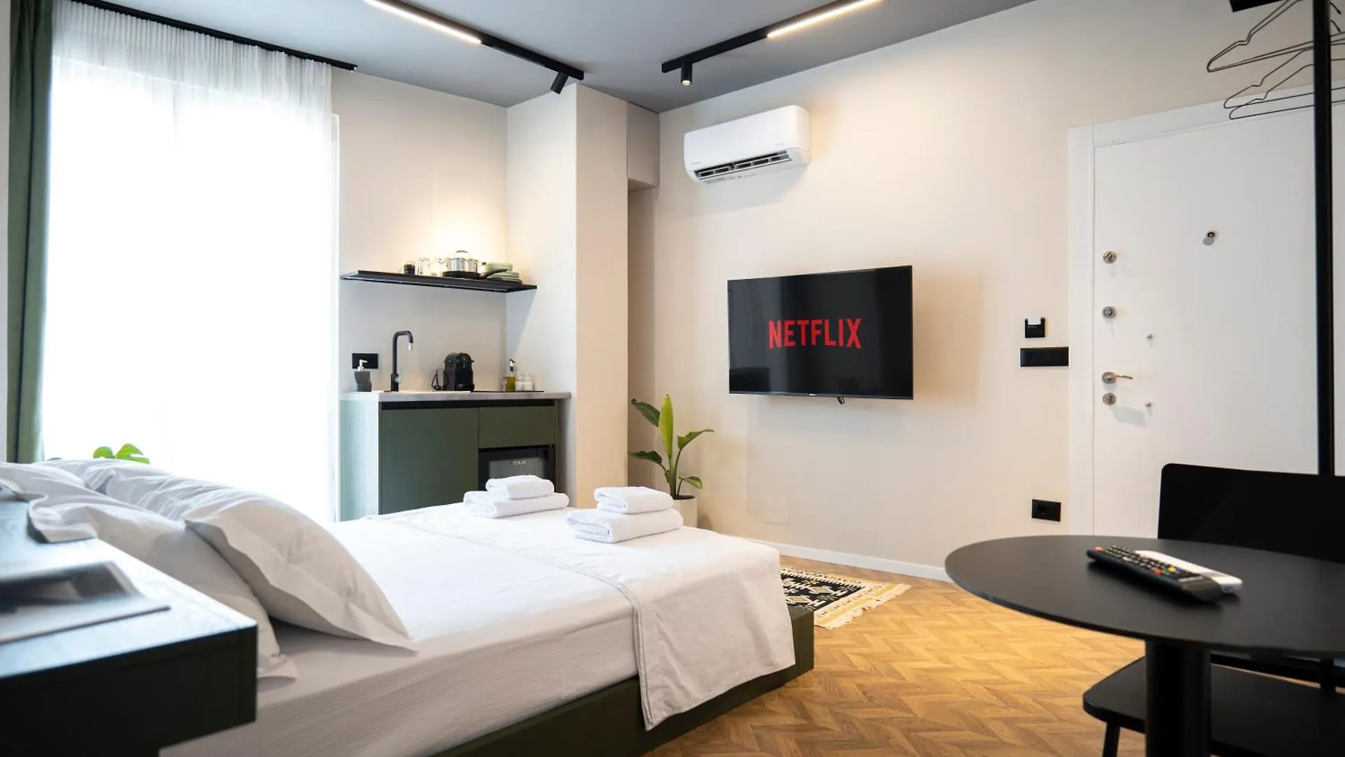 Apartment Muz Studios Tirana