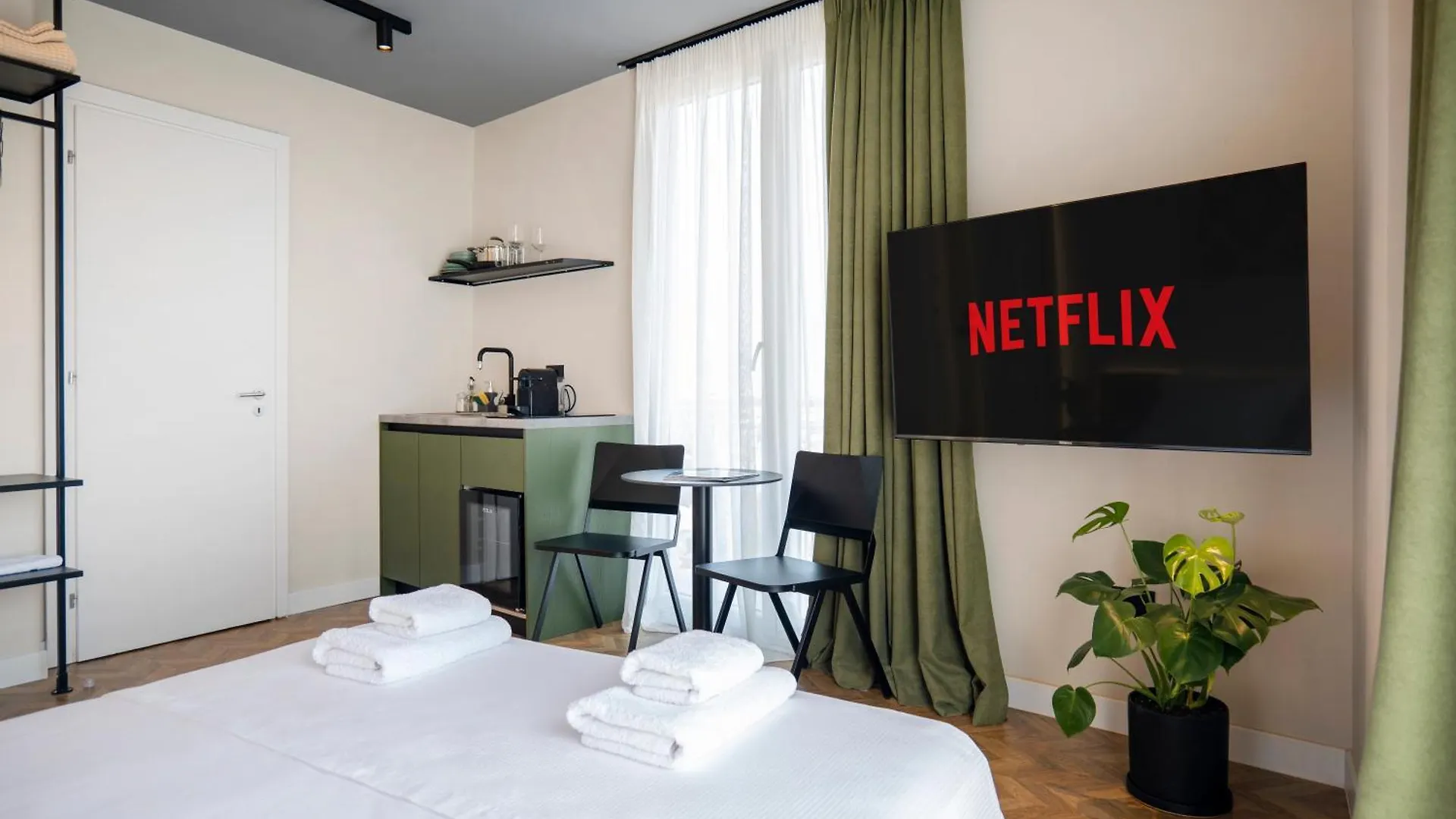 Apartment Muz Studios Tirana