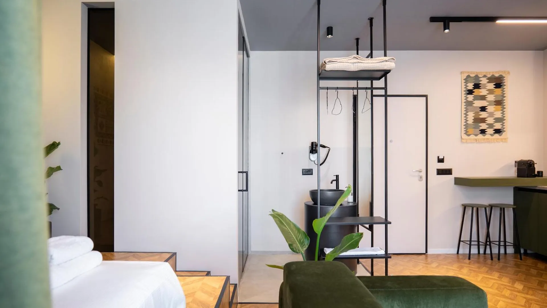 Apartment Muz Studios Tirana